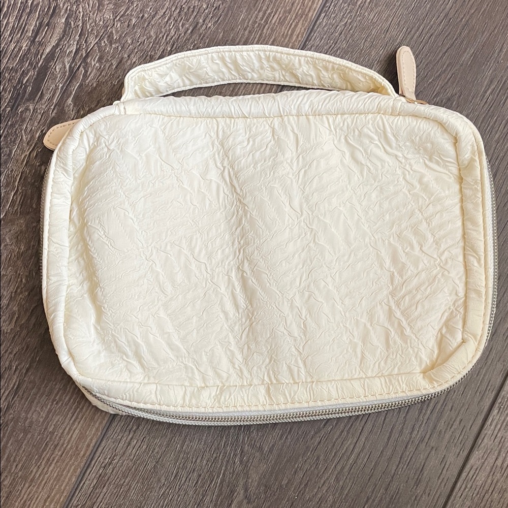 Elegant Cream Women's Bag